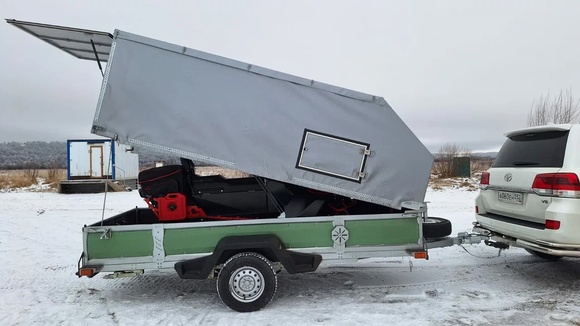 Прицеп VOYAGE Classic 4,0 Бортовой, с тентованным подъемным каркасом, окнами и задней дверью (ш. 1,8; д. 4,0) pitbikemarket.ru